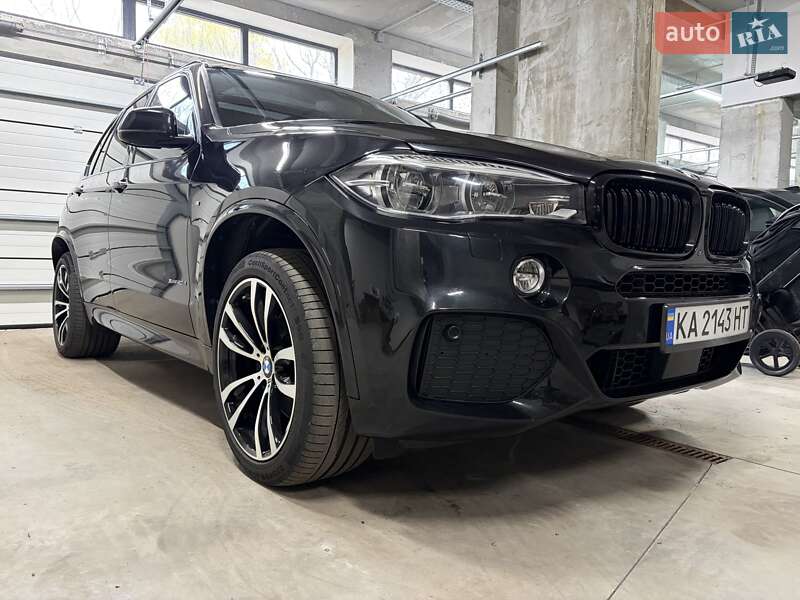 Внедорожник / Кроссовер BMW X5 M 2016 в Киеве фото 3 Внедорожник / Кроссовер BMW X5 M 2016 в Киеве
