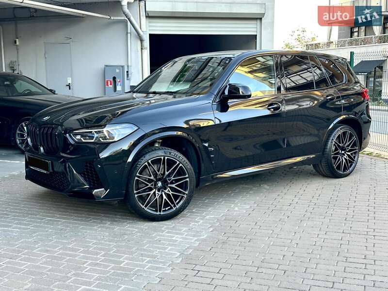 Внедорожник / Кроссовер BMW X5 M 2021 в Киеве