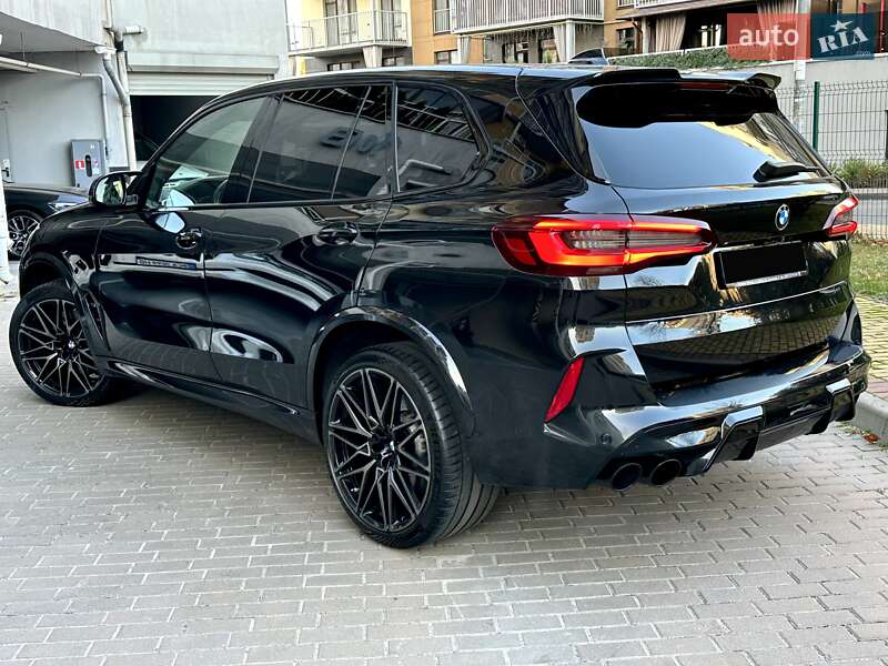 Внедорожник / Кроссовер BMW X5 M 2021 в Киеве