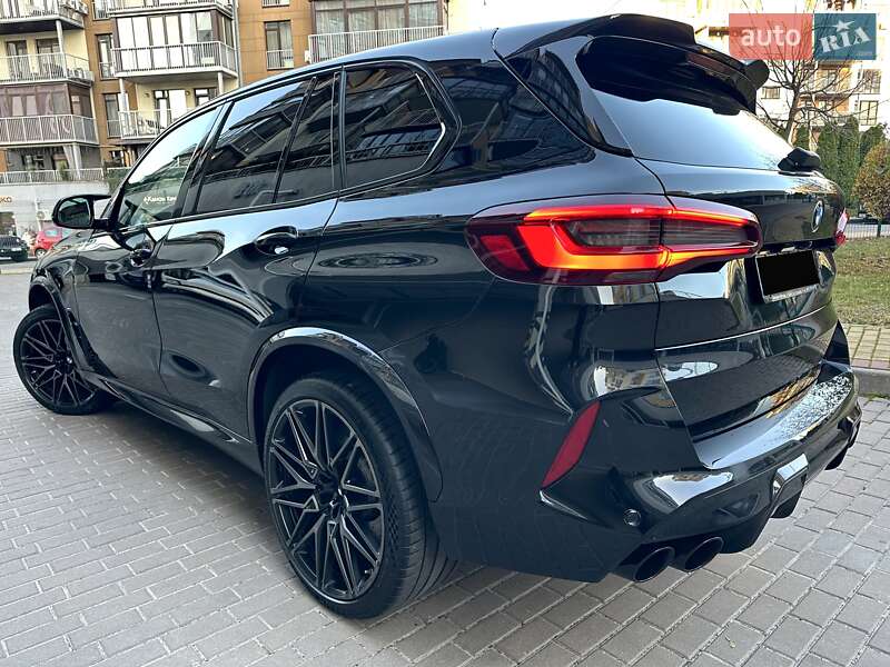 Внедорожник / Кроссовер BMW X5 M 2021 в Киеве