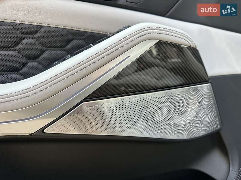 Внедорожник / Кроссовер BMW X5 M 2021 в Киеве