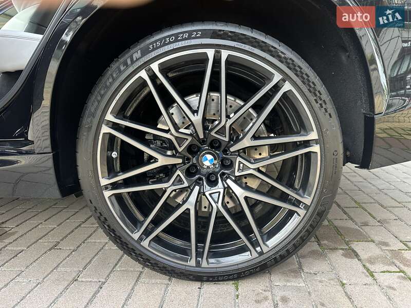 Внедорожник / Кроссовер BMW X5 M 2021 в Киеве