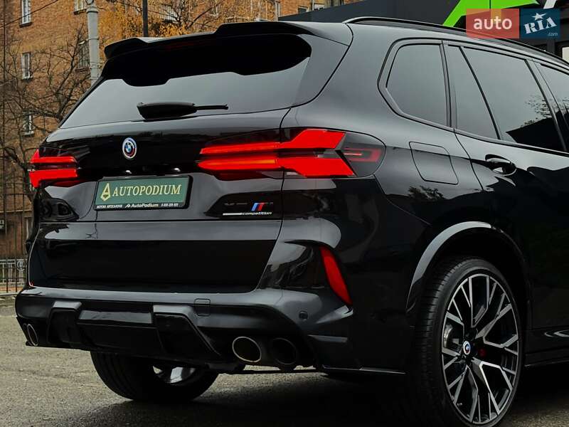 Внедорожник / Кроссовер BMW X5 M 2022 в Киеве