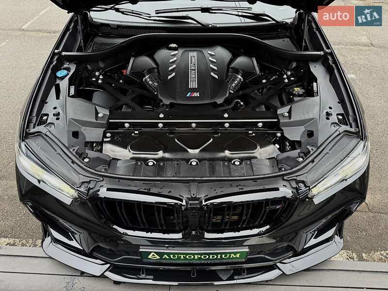 Внедорожник / Кроссовер BMW X5 M 2022 в Киеве