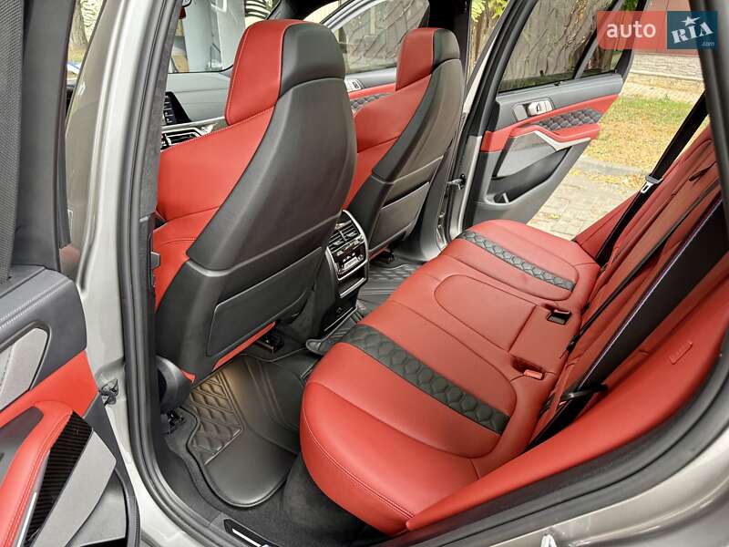 Внедорожник / Кроссовер BMW X5 M 2021 в Днепре фото 31 Внедорожник / Кроссовер BMW X5 M 2021 в Днепре