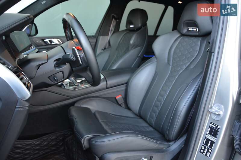 Внедорожник / Кроссовер BMW X5 M 2022 в Киеве