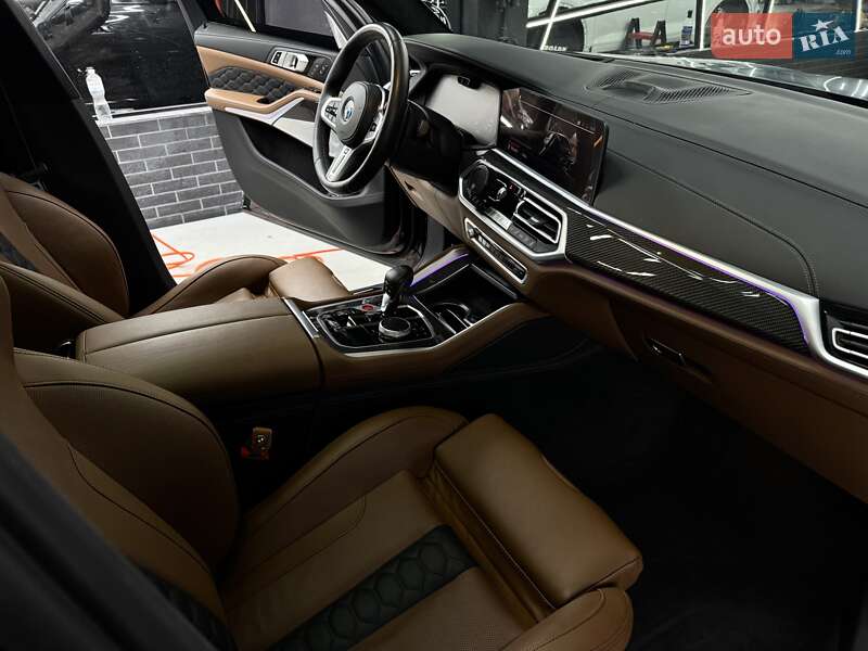 Внедорожник / Кроссовер BMW X5 M 2022 в Киеве фото 37 Внедорожник / Кроссовер BMW X5 M 2022 в Киеве