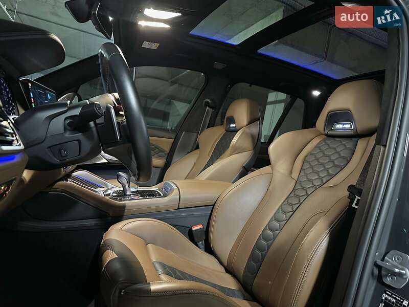 Внедорожник / Кроссовер BMW X5 M 2022 в Днепре