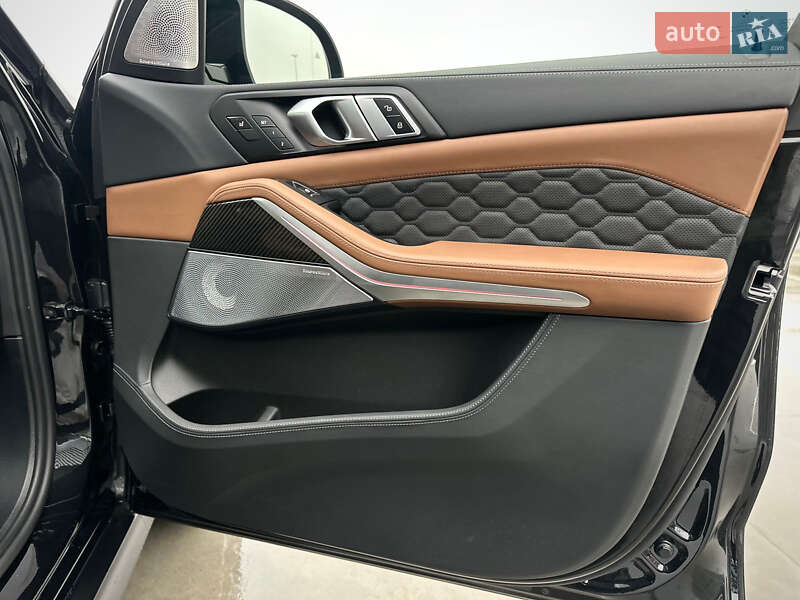 Внедорожник / Кроссовер BMW X5 M 2024 в Киеве