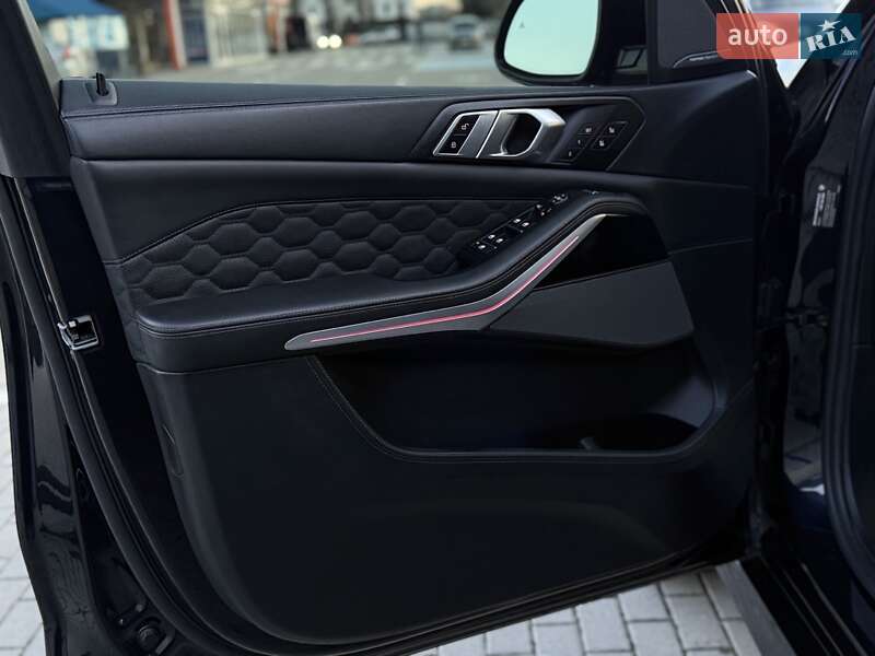 Внедорожник / Кроссовер BMW X5 M 2022 в Тернополе