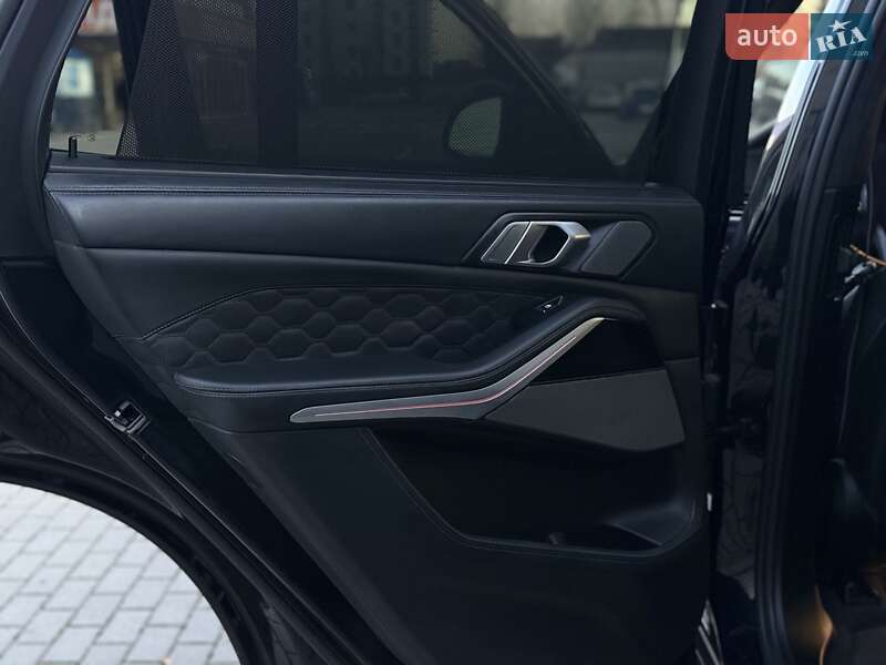 Внедорожник / Кроссовер BMW X5 M 2022 в Тернополе