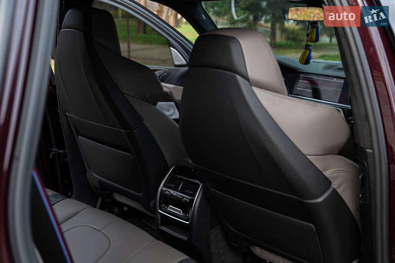 Позашляховик / Кросовер BMW X5 M 2022 в Києві