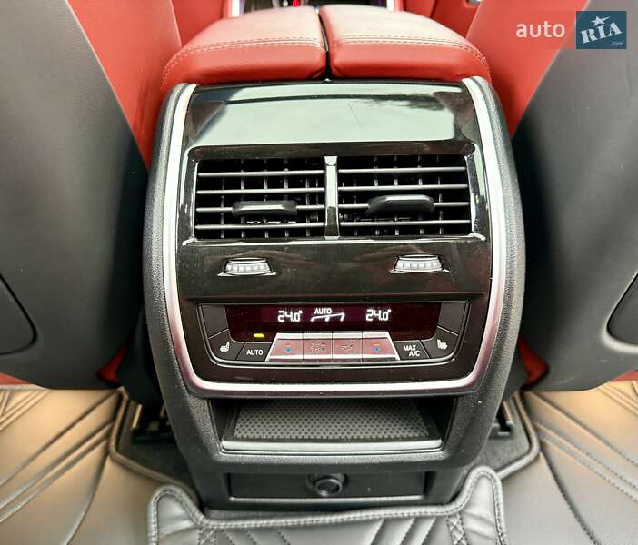 Внедорожник / Кроссовер BMW X5 M 2021 в Днепре