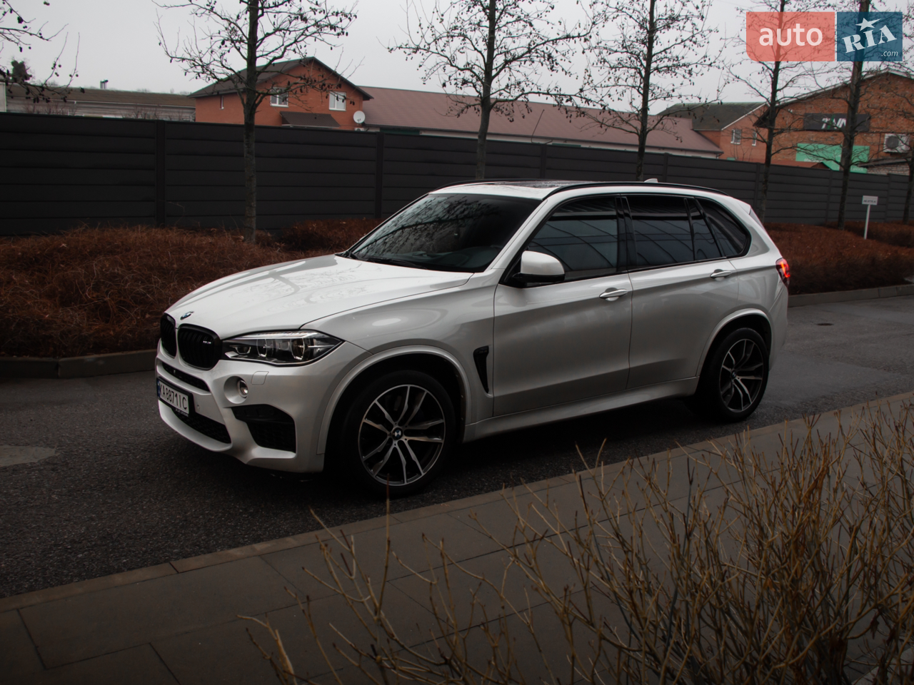 2016 BMW X5 M - мініатюра 28