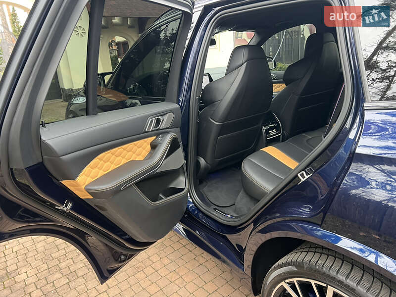 Внедорожник / Кроссовер BMW X5 M 2020 в Киеве фото 69 Внедорожник / Кроссовер BMW X5 M 2020 в Киеве