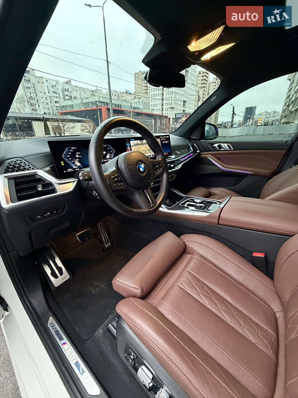 Позашляховик / Кросовер BMW X5 M 2023 в Харкові фото 5 Позашляховик / Кросовер BMW X5 M 2023 в Харкові