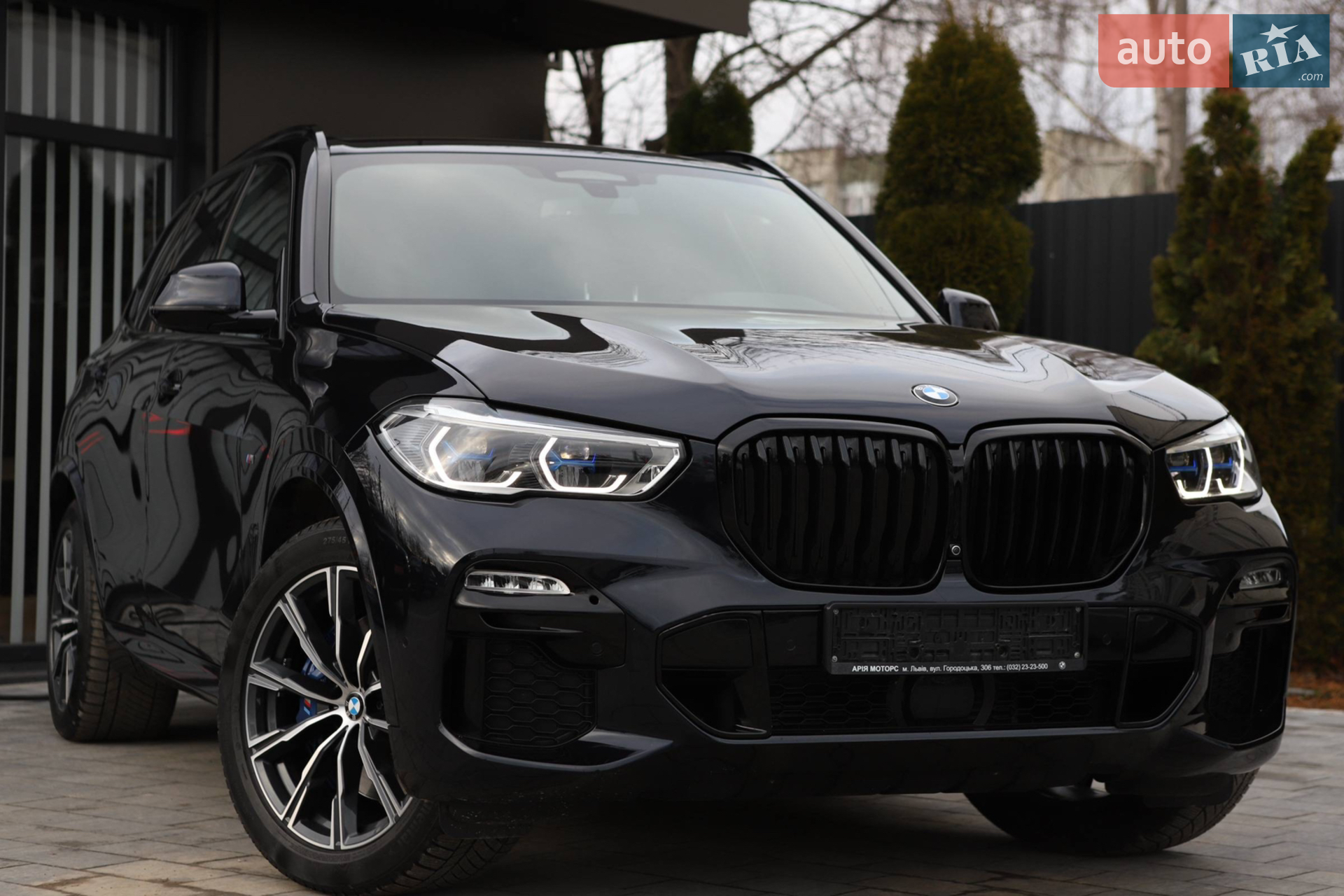 2021 BMW X5 M - мініатюра 11