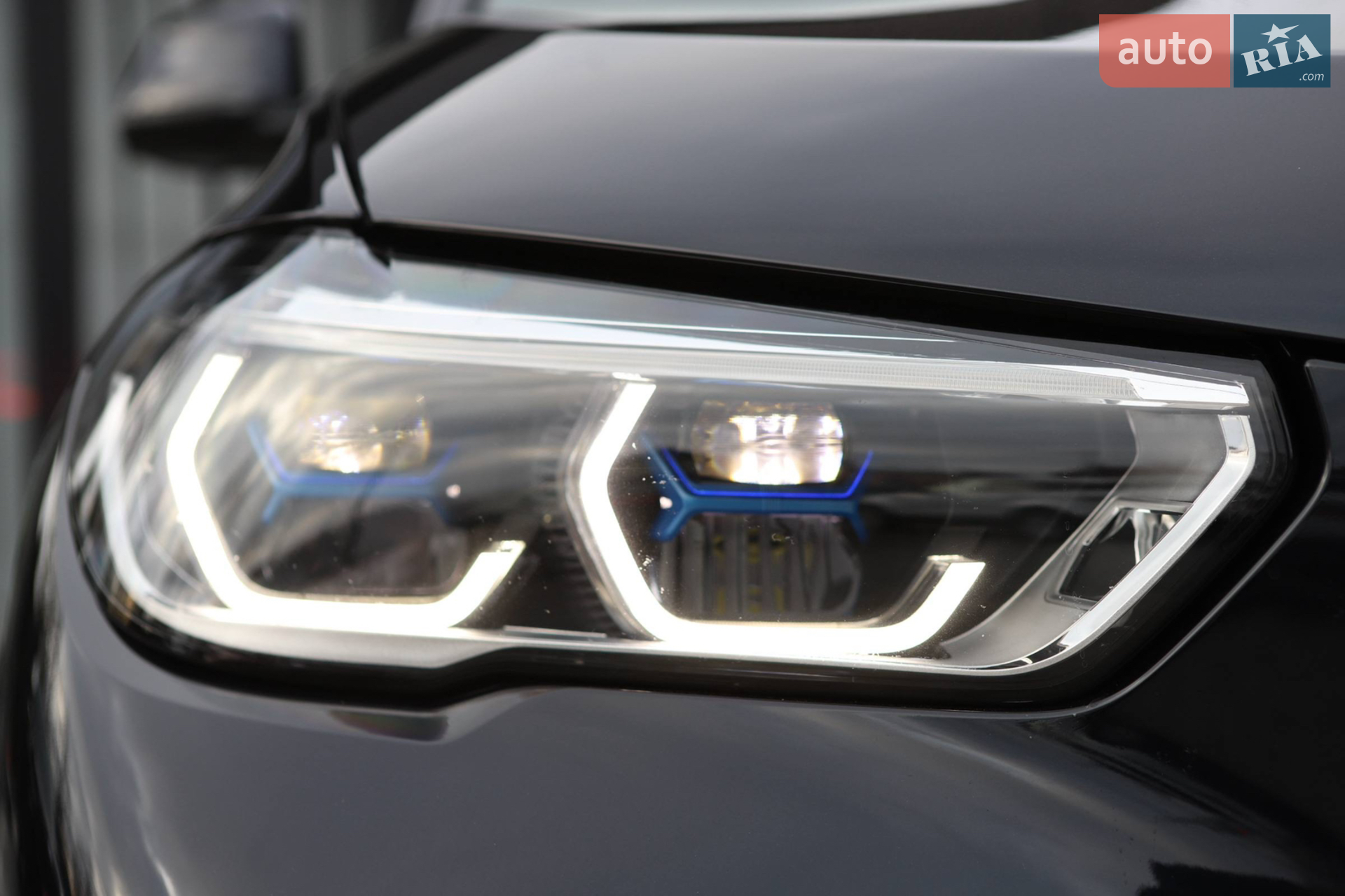 2021 BMW X5 M - мініатюра 16