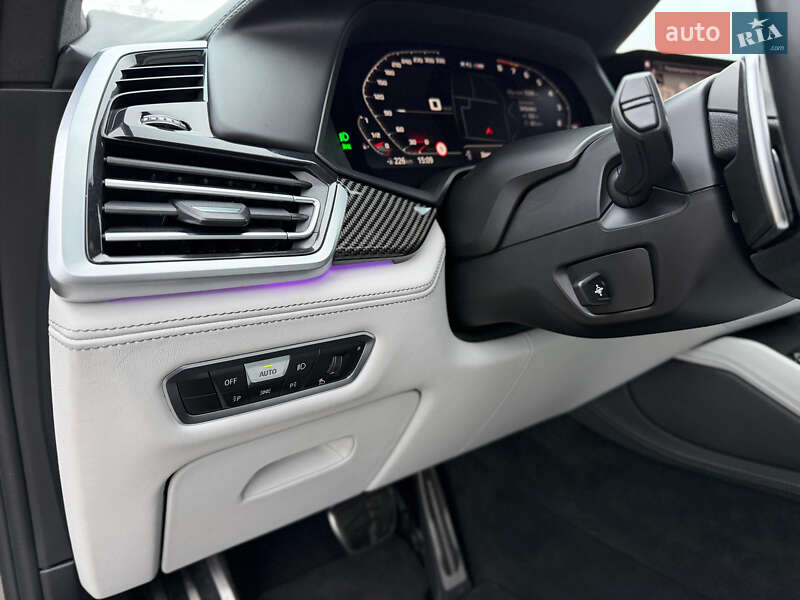 Позашляховик / Кросовер BMW X5 M 2020 в Києві