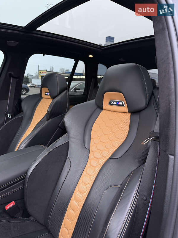 Внедорожник / Кроссовер BMW X5 M 2021 в Киеве