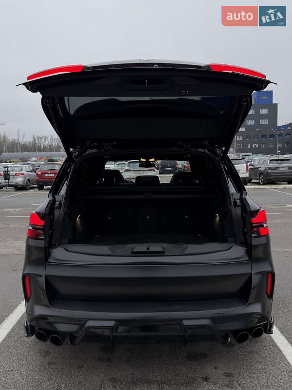 Внедорожник / Кроссовер BMW X5 M 2021 в Киеве