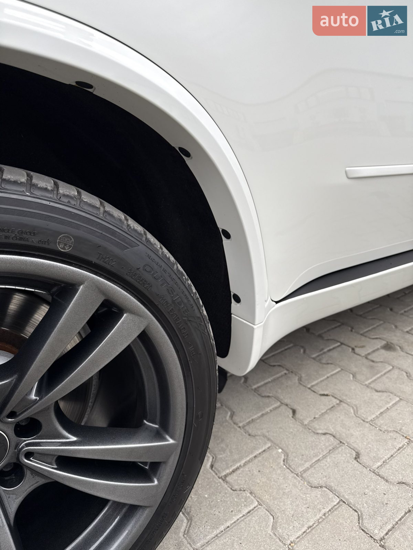 2010 BMW X5 M - мініатюра 27