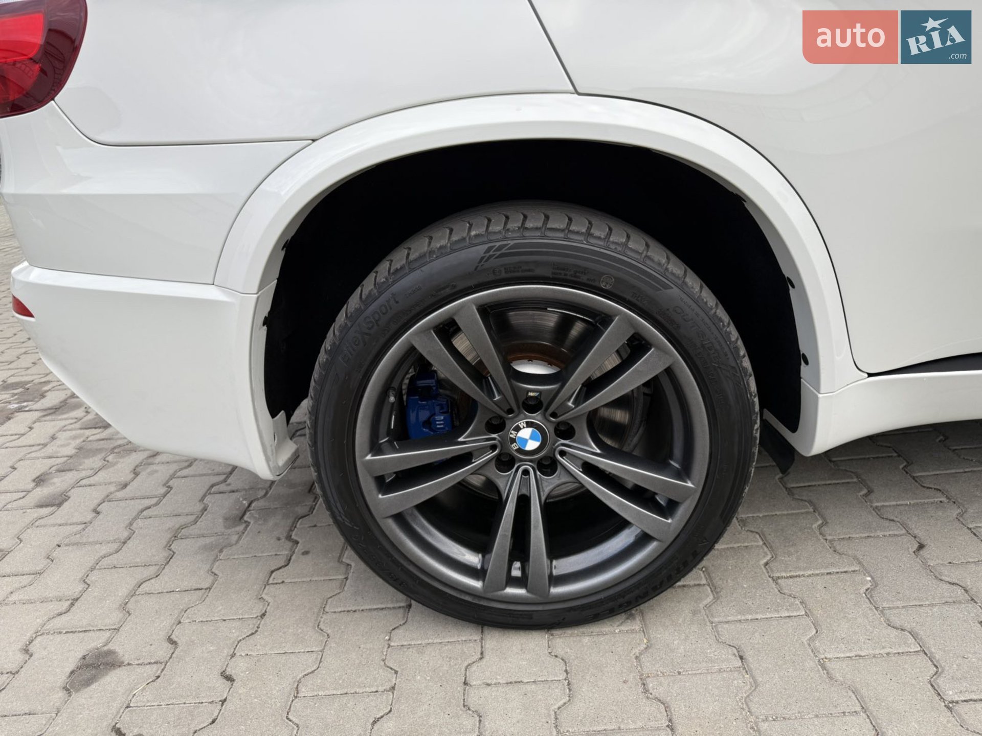 2010 BMW X5 M - мініатюра 36