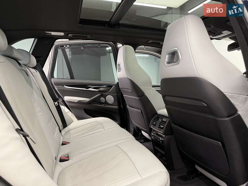 Внедорожник / Кроссовер BMW X5 M 2016 в Киеве