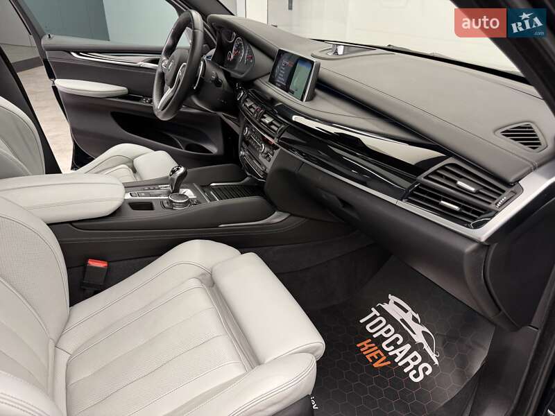 Внедорожник / Кроссовер BMW X5 M 2016 в Киеве
