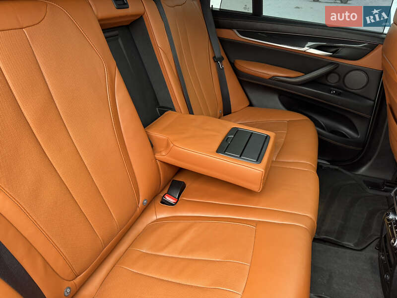 Внедорожник / Кроссовер BMW X5 M 2015 в Киеве фото 34 Внедорожник / Кроссовер BMW X5 M 2015 в Киеве
