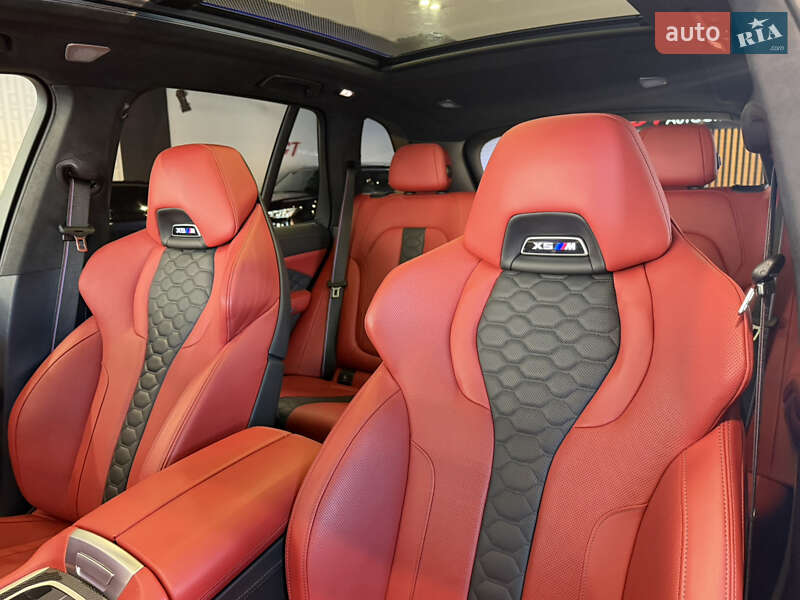 Внедорожник / Кроссовер BMW X5 M 2022 в Киеве