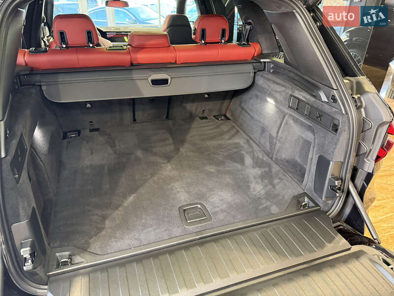 Внедорожник / Кроссовер BMW X5 M 2022 в Киеве