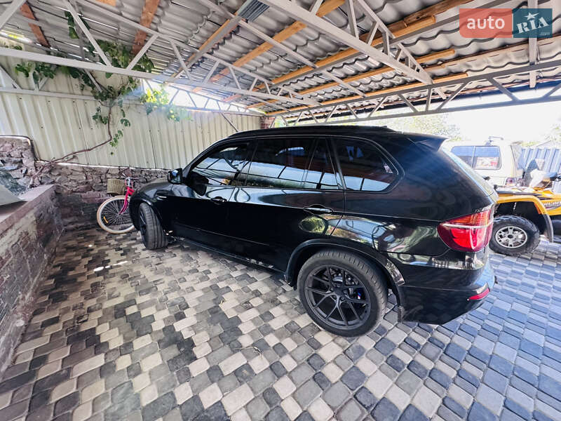 Внедорожник / Кроссовер BMW X5 M 2011 в Днепре