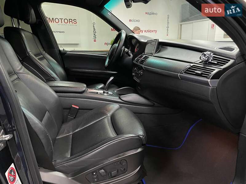 Внедорожник / Кроссовер BMW X5 M 2011 в Киеве