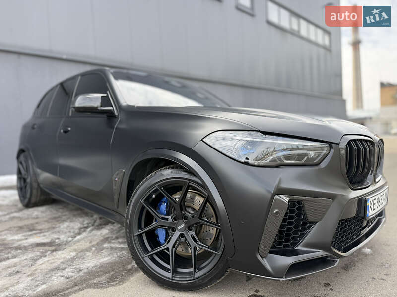 Внедорожник / Кроссовер BMW X5 M 2022 в Киеве