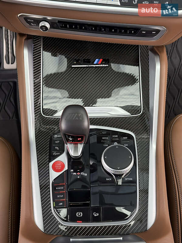 Внедорожник / Кроссовер BMW X5 M 2022 в Киеве