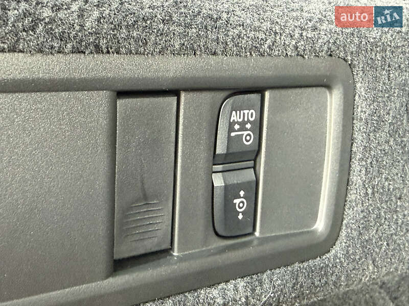 Внедорожник / Кроссовер BMW X5 M 2022 в Киеве