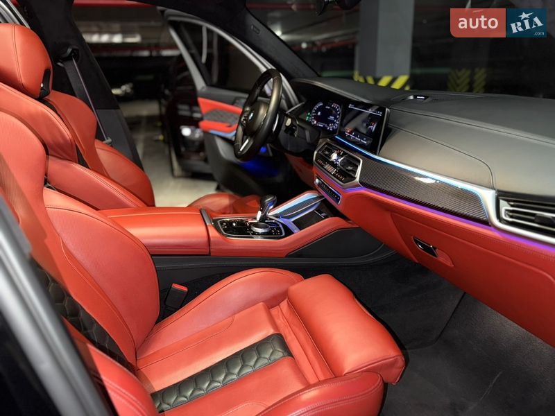 Внедорожник / Кроссовер BMW X5 M 2022 в Киеве