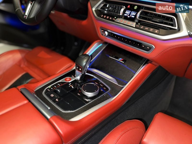 Внедорожник / Кроссовер BMW X5 M 2022 в Киеве