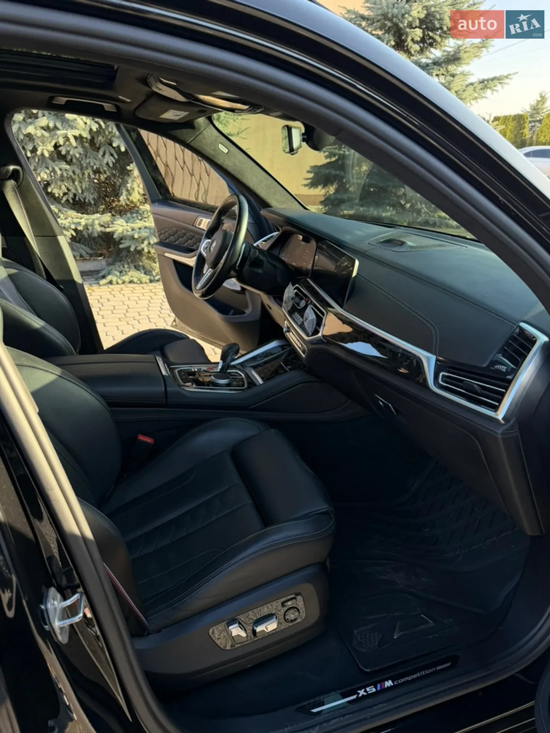 2023 BMW X5 M - мініатюра 19