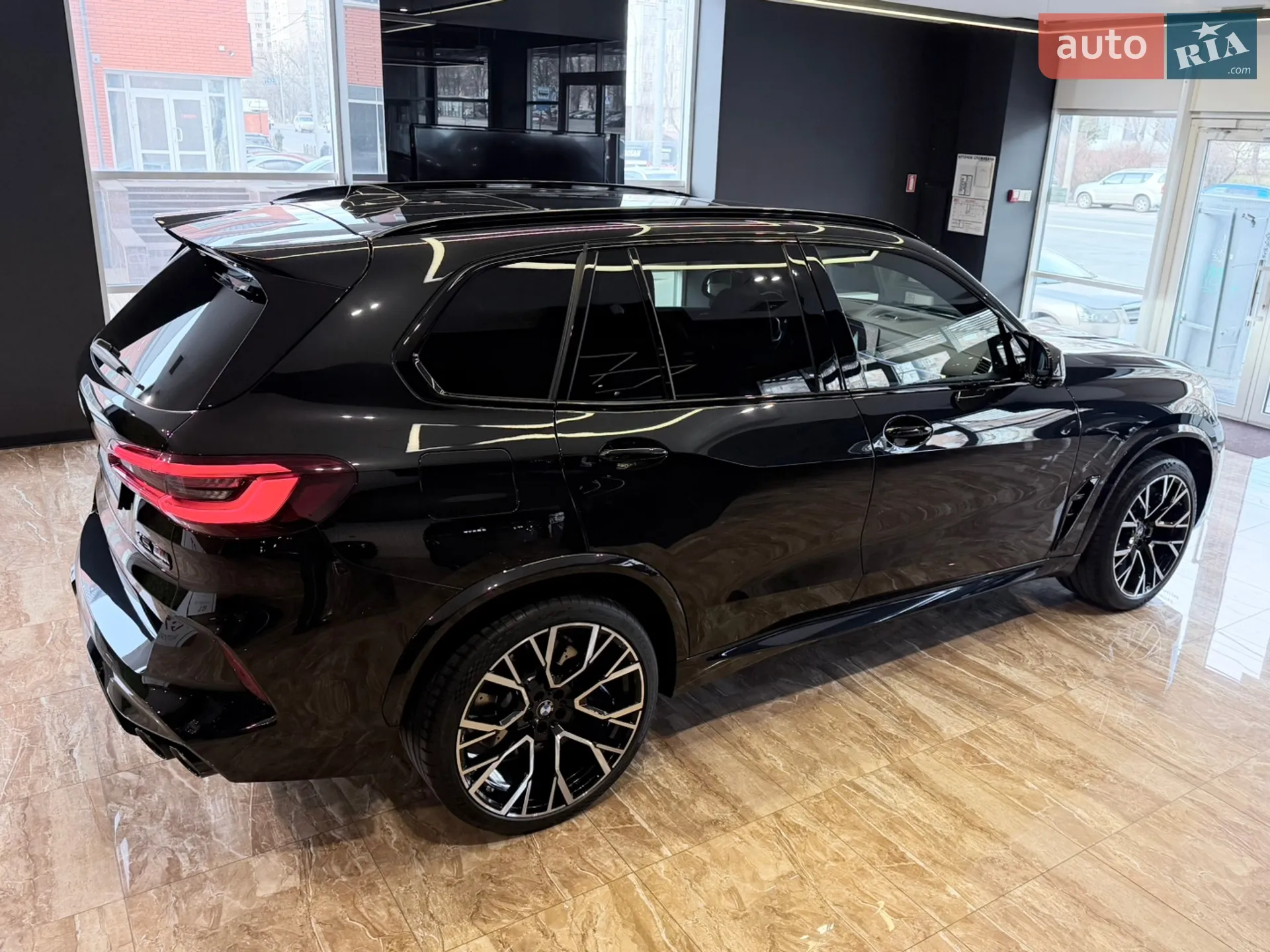2022 BMW X5 M - мініатюра 7