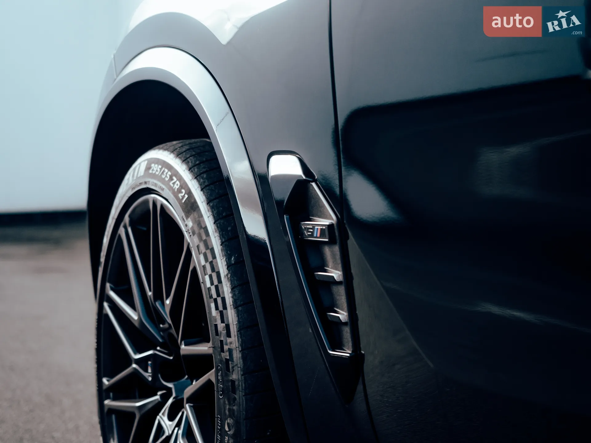 2023 BMW X5 M - мініатюра 26