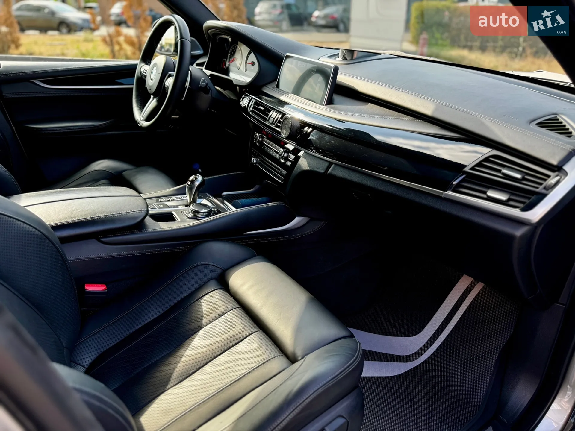 2016 BMW X5 M - мініатюра 18