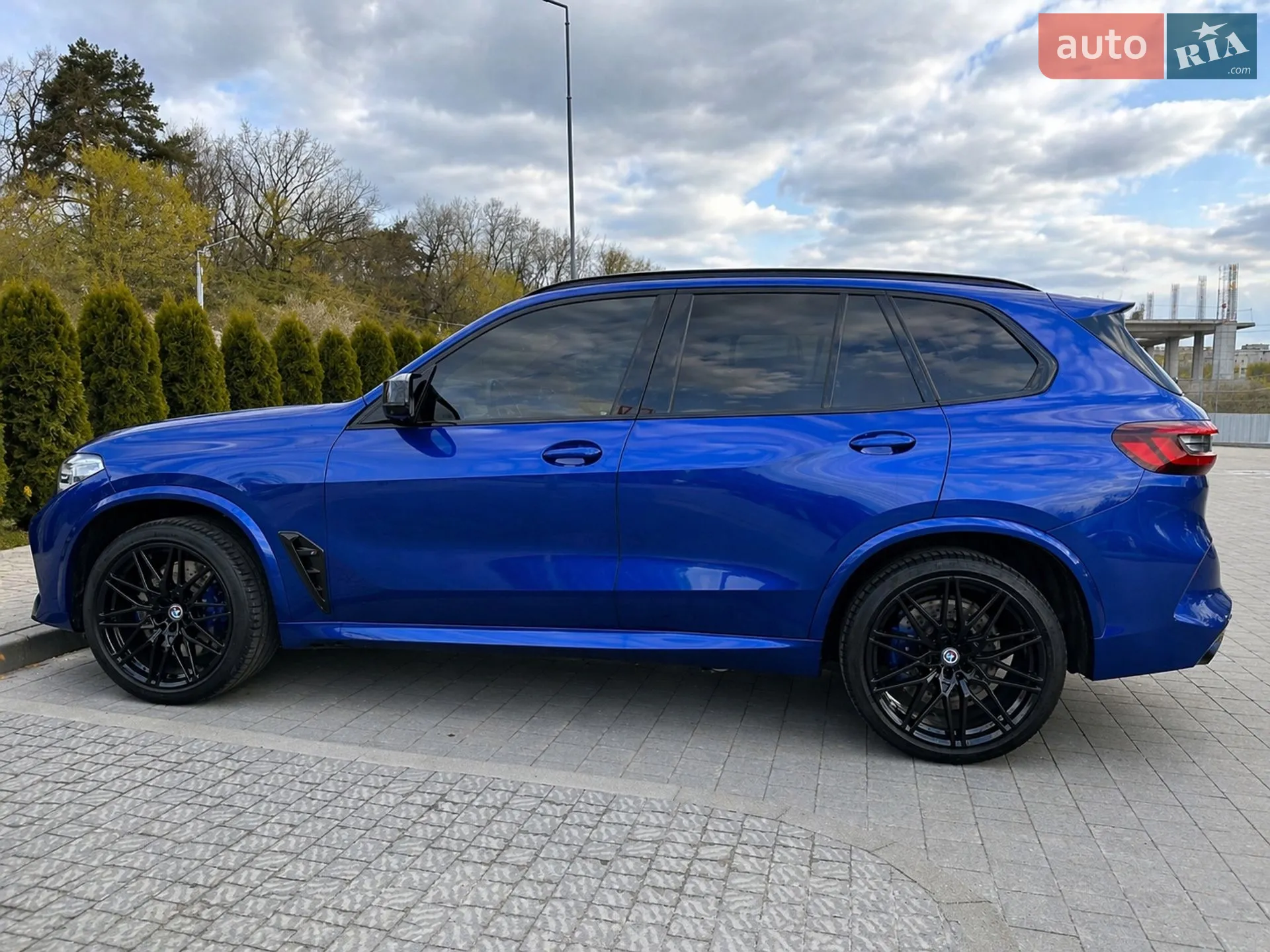 2020 BMW X5 M - мініатюра 7