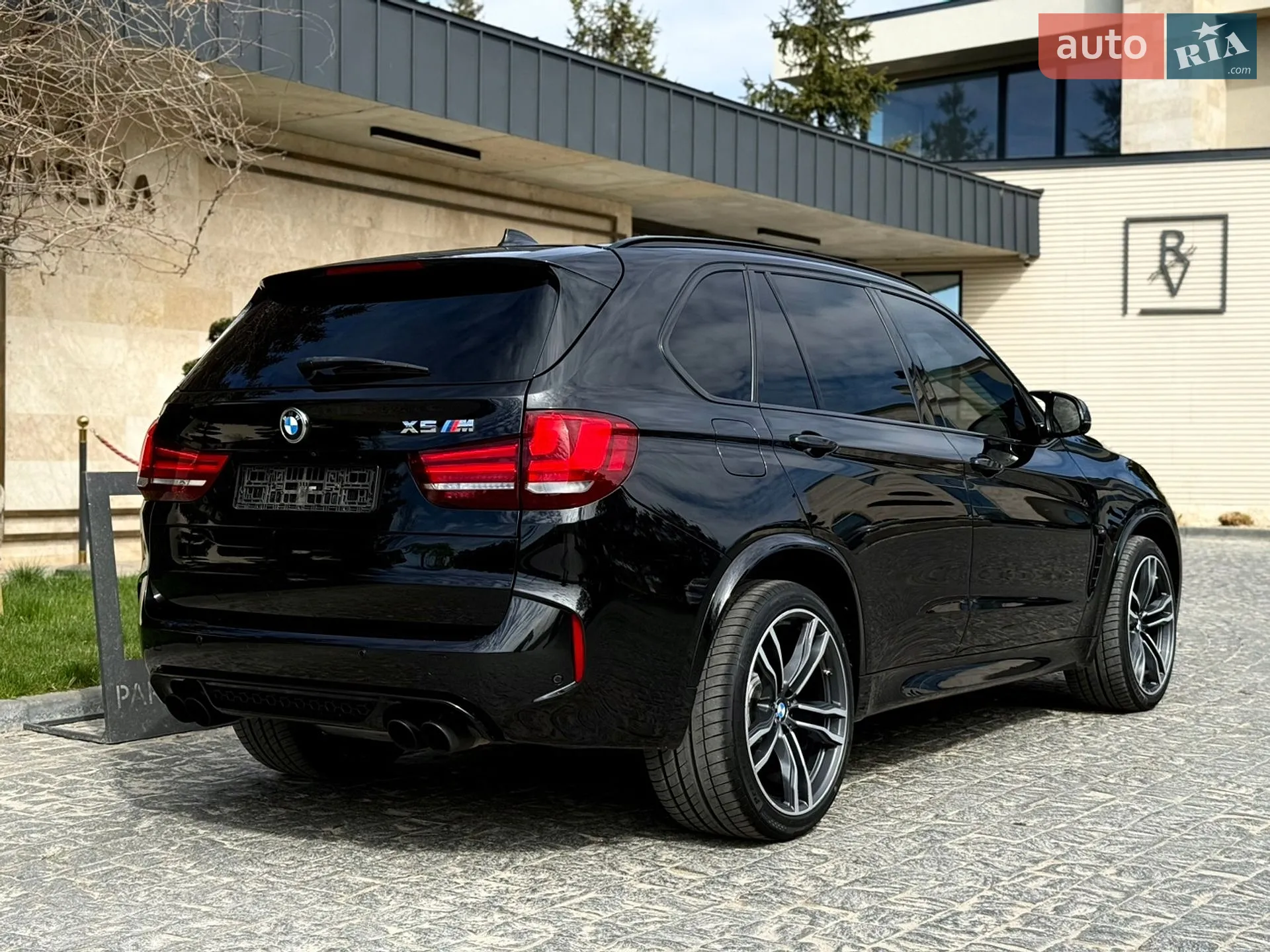 2016 BMW X5 M - мініатюра 25