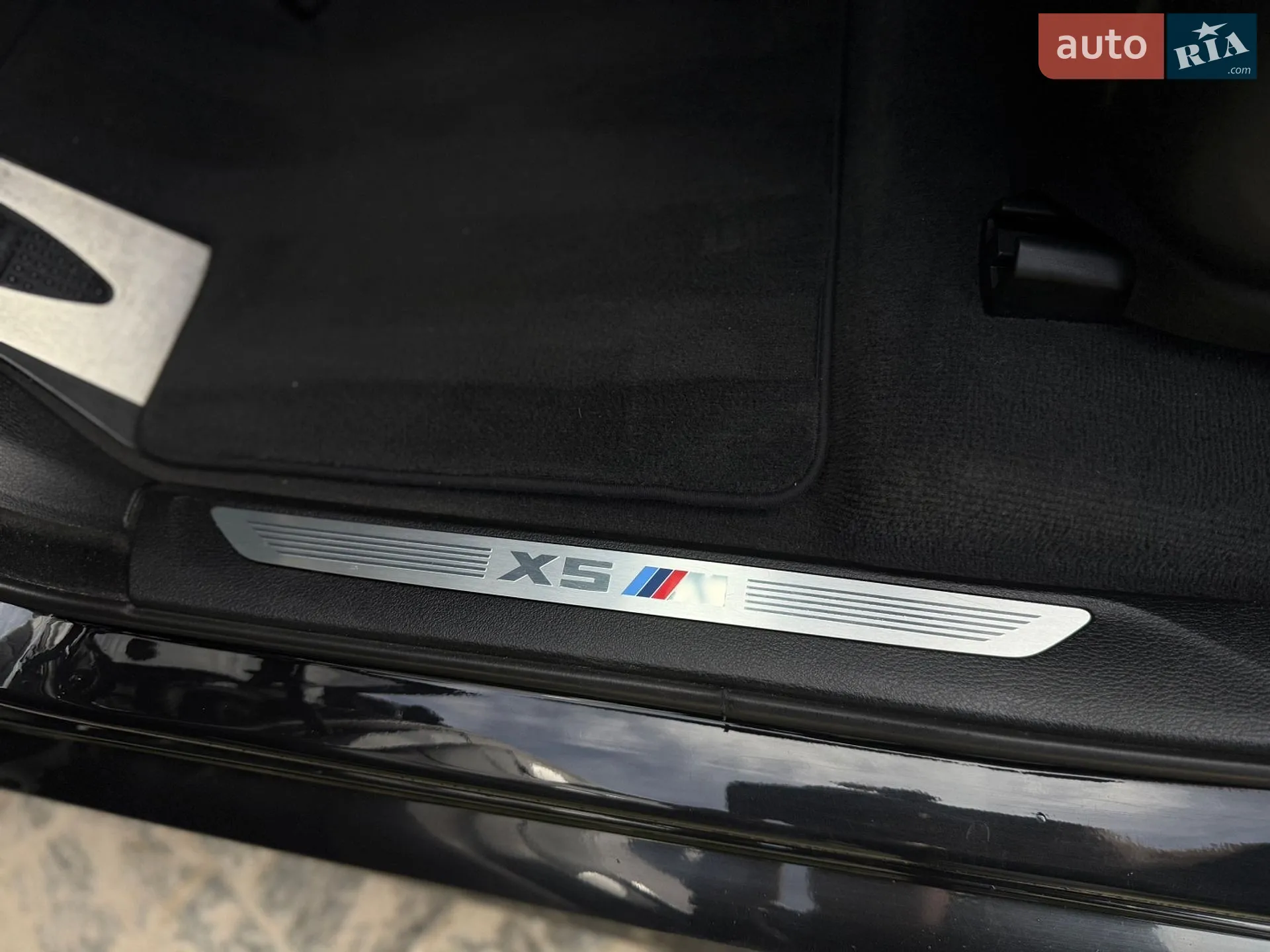 2016 BMW X5 M - мініатюра 32