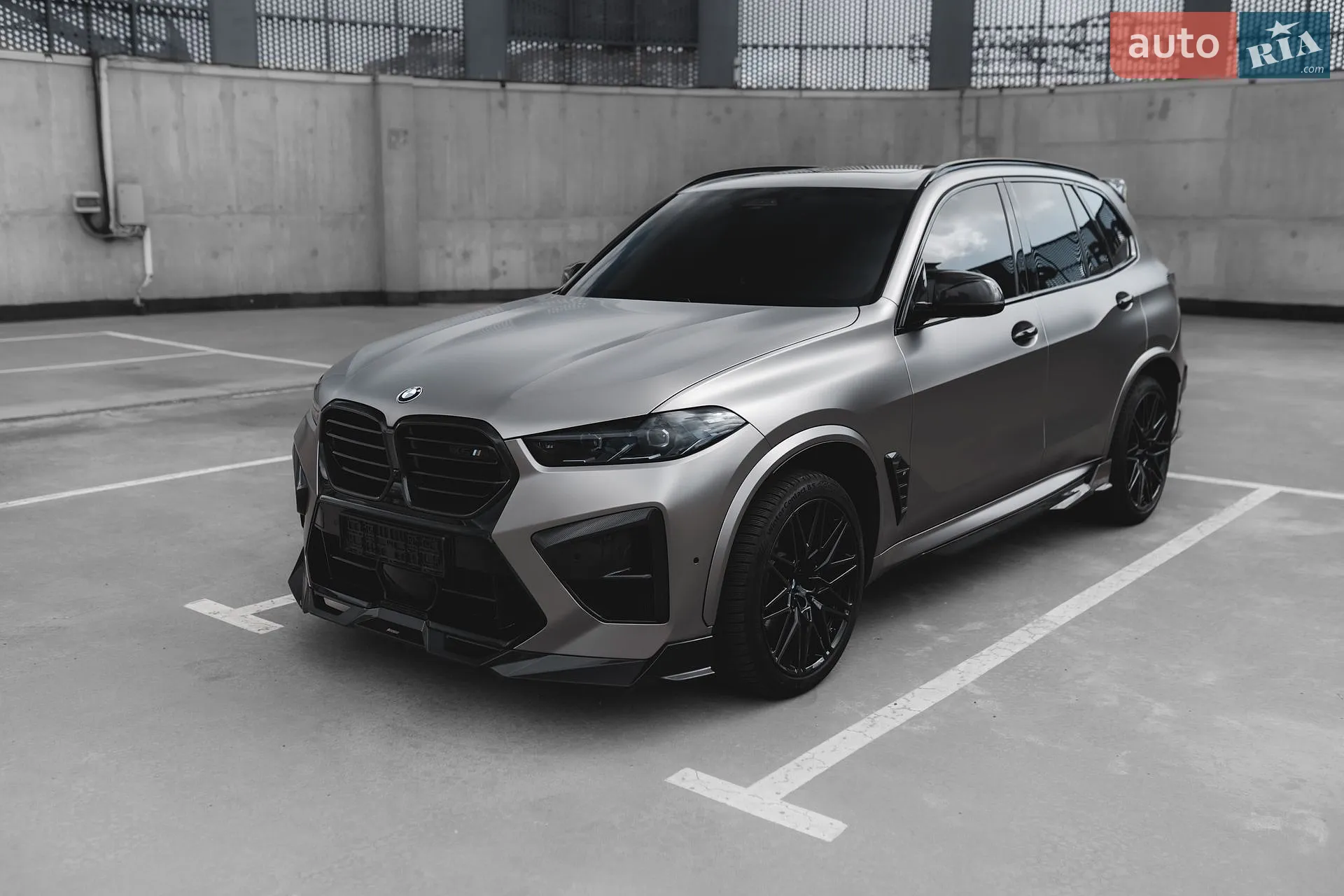 2024 BMW X5 M - фото 1