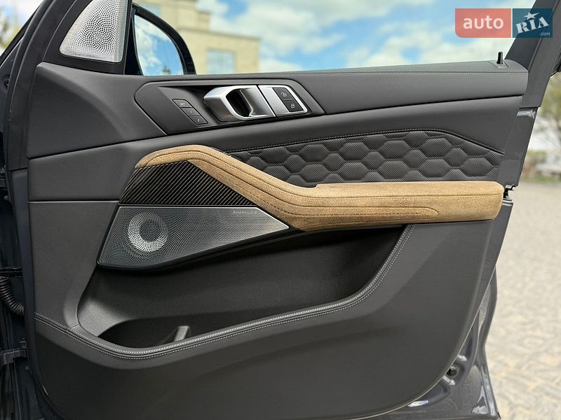 Позашляховик / Кросовер BMW X5 M 2024 в Львові