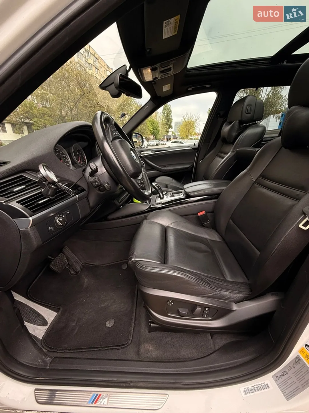 2010 BMW X5 M - мініатюра 15