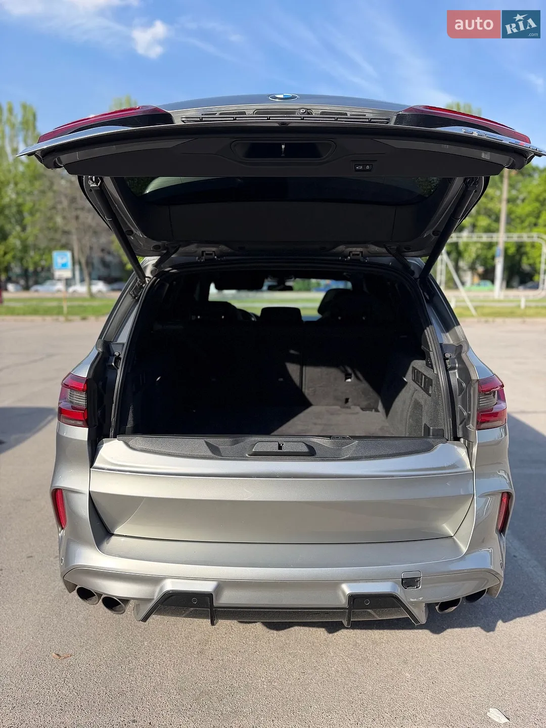 2021 BMW X5 M - мініатюра 8